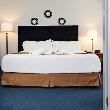 The Windermere Manor Hotel & Conference Center 伦敦 外观 照片
